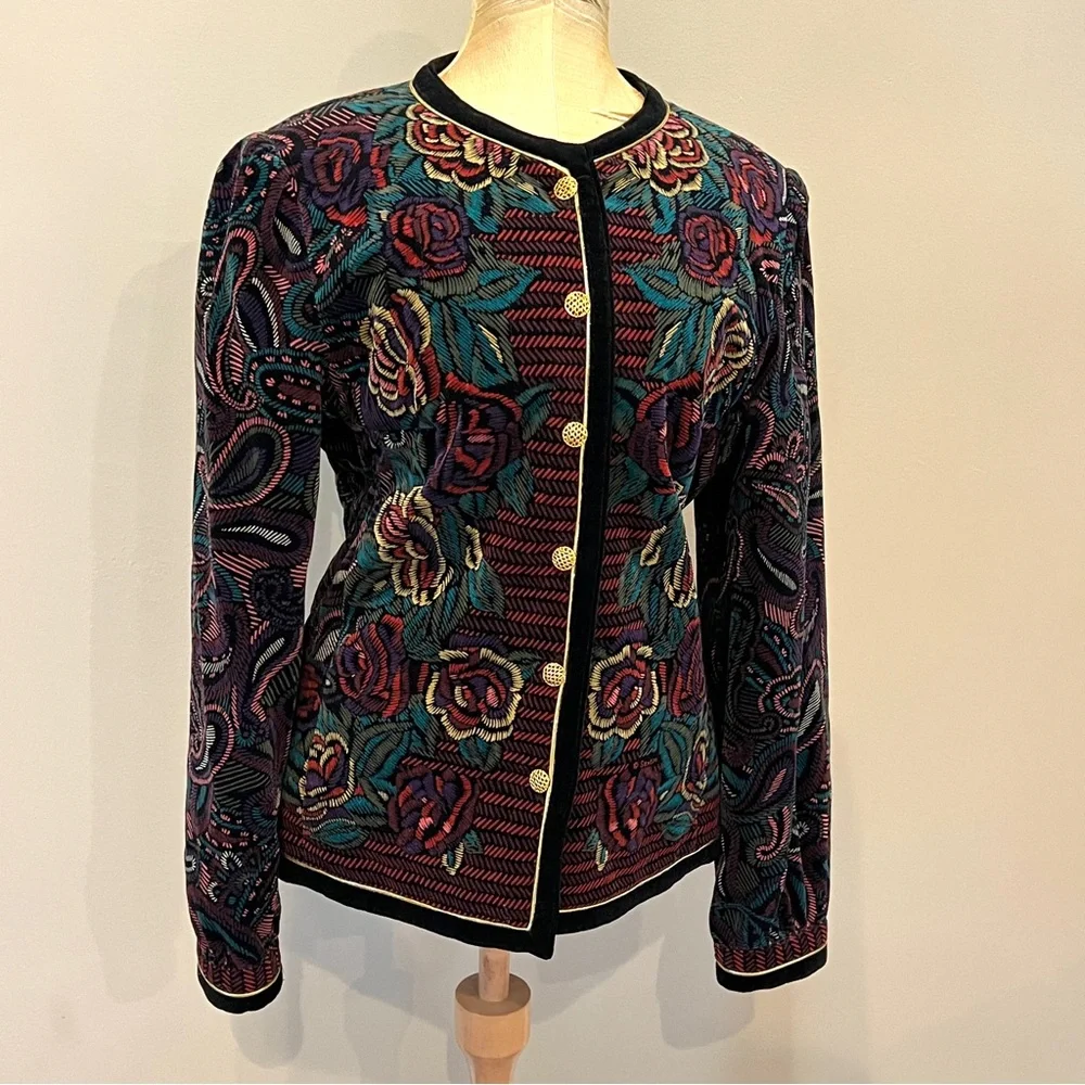 Vintage Japan Velvet Artsy Floral Blazer Jacket Gold Button Roses Sz 10 Black - Picture 5 of 12